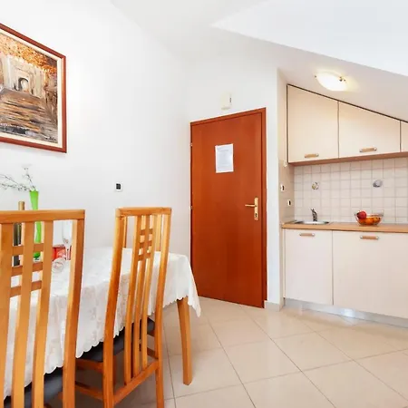 Apartamento Mara