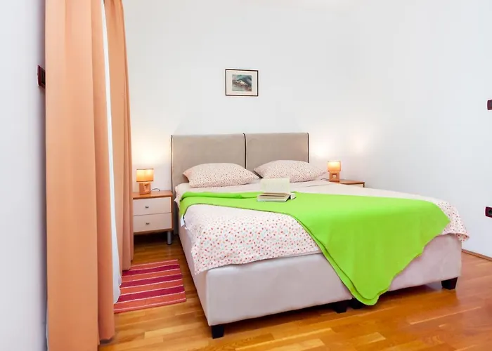 Διαμέρισμα Mara *