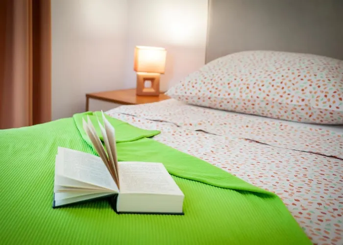 Mara 아파트 로비니